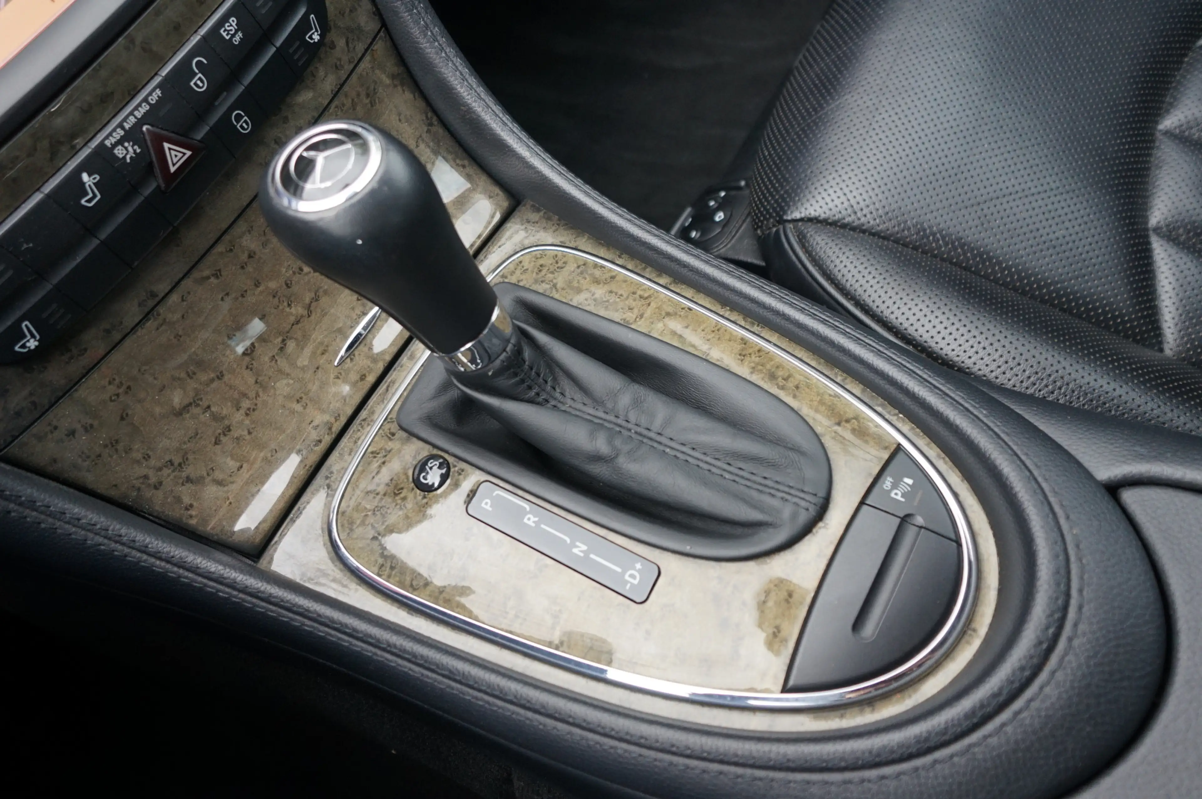 Mercedes-Benz CLS 350 7G-Tronic |Comand| |Leder| |Bi-Xenon| — photo 14