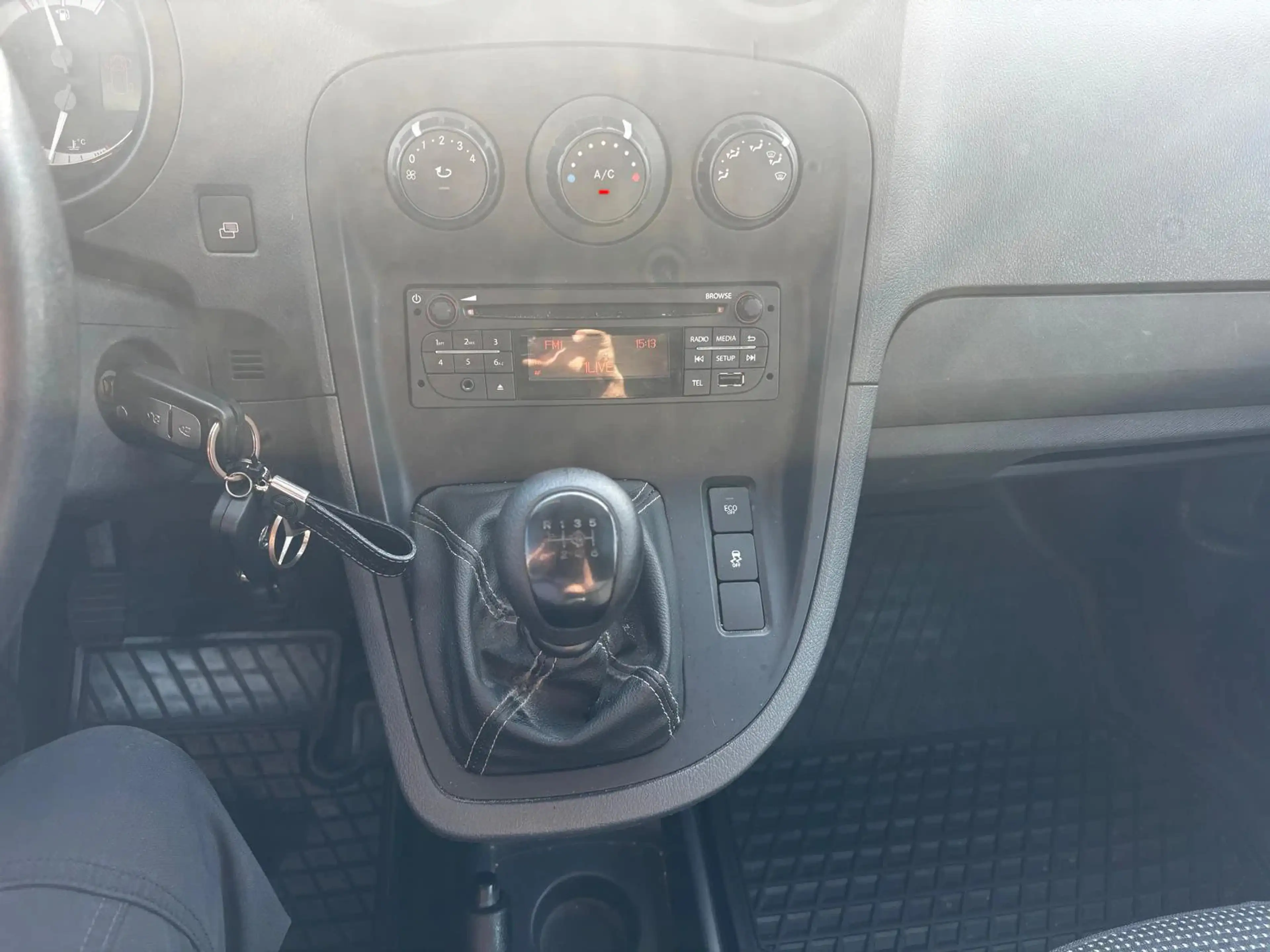 Mercedes-Benz Citan 109 CDI Airco PDC — photo 13