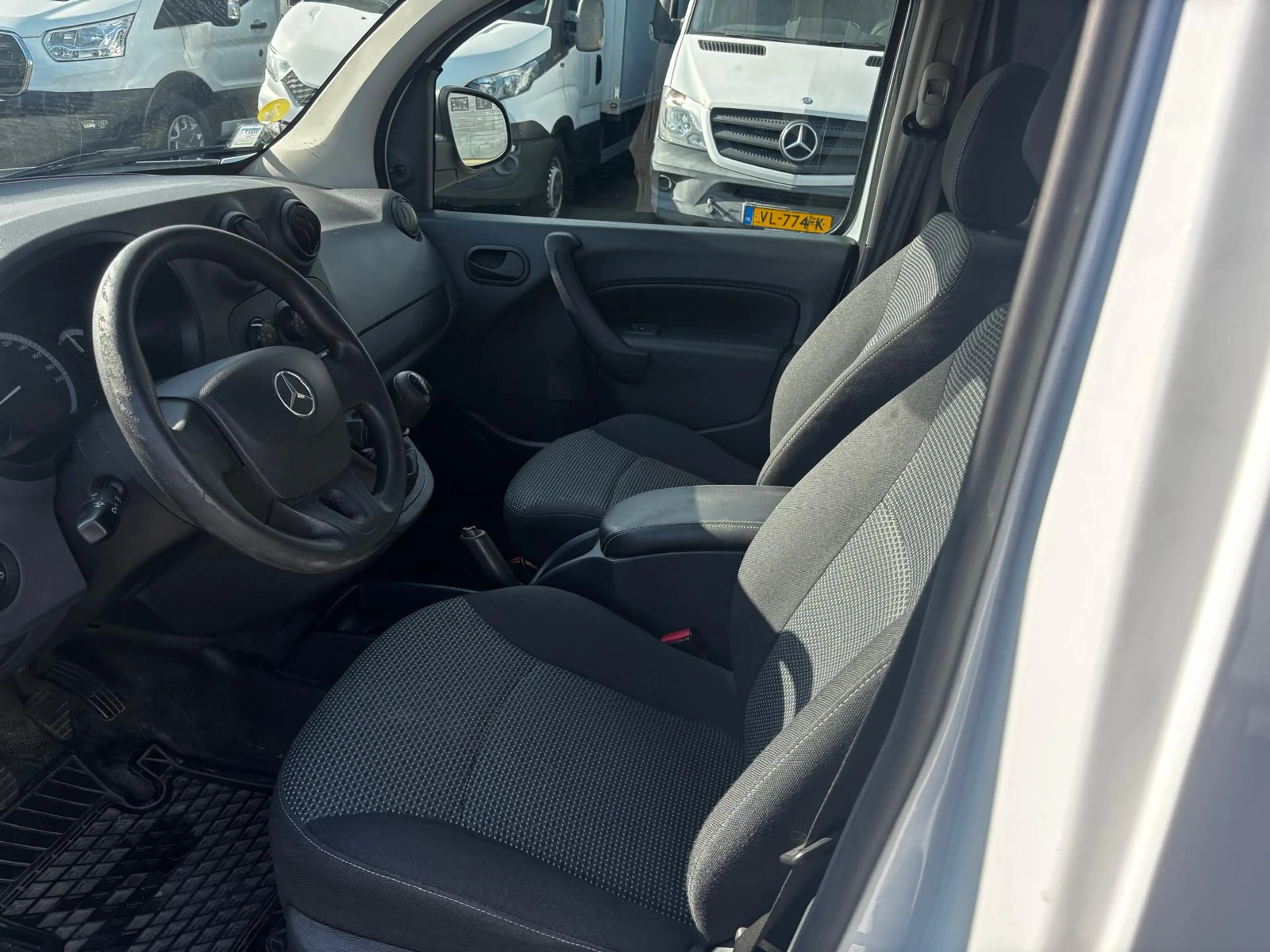 Mercedes-Benz Citan 109 CDI Airco PDC — photo 11