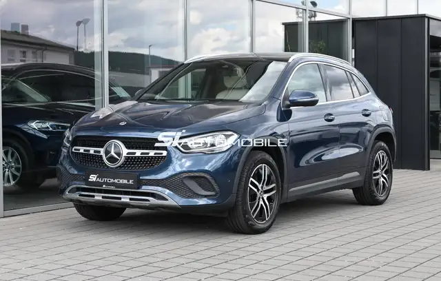 Mercedes-Benz Gla main image