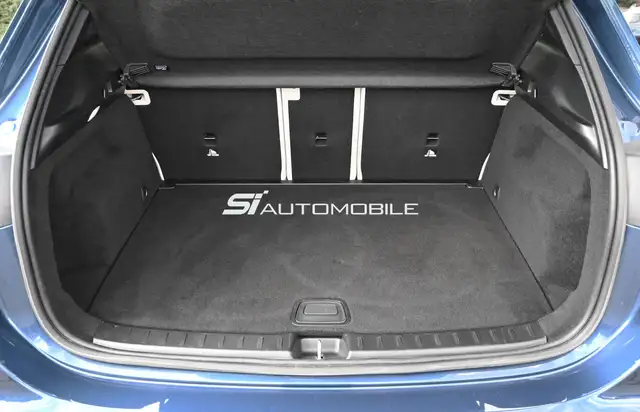 Mercedes-Benz Gla view 15
