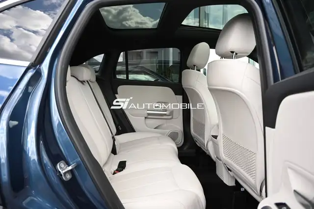 Mercedes-Benz Gla view 14