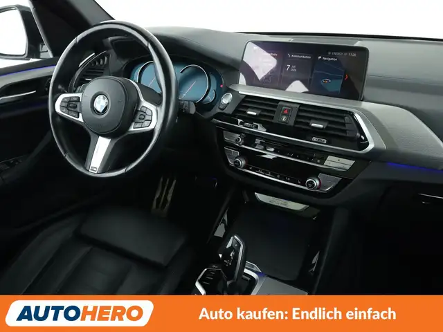BMW X3 view 13