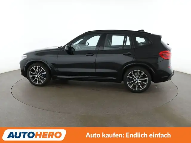 BMW X3 view 3