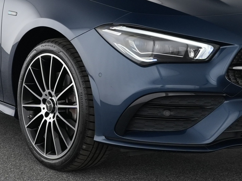Mercedes-Benz CLA 250 e Coupé Edition 2020 AMG Night Kamera Navigation — photo 7