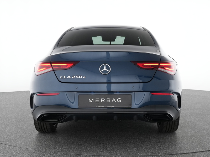 Mercedes-Benz CLA 250 e Coupé Edition 2020 AMG Night Kamera Navigation — photo 4