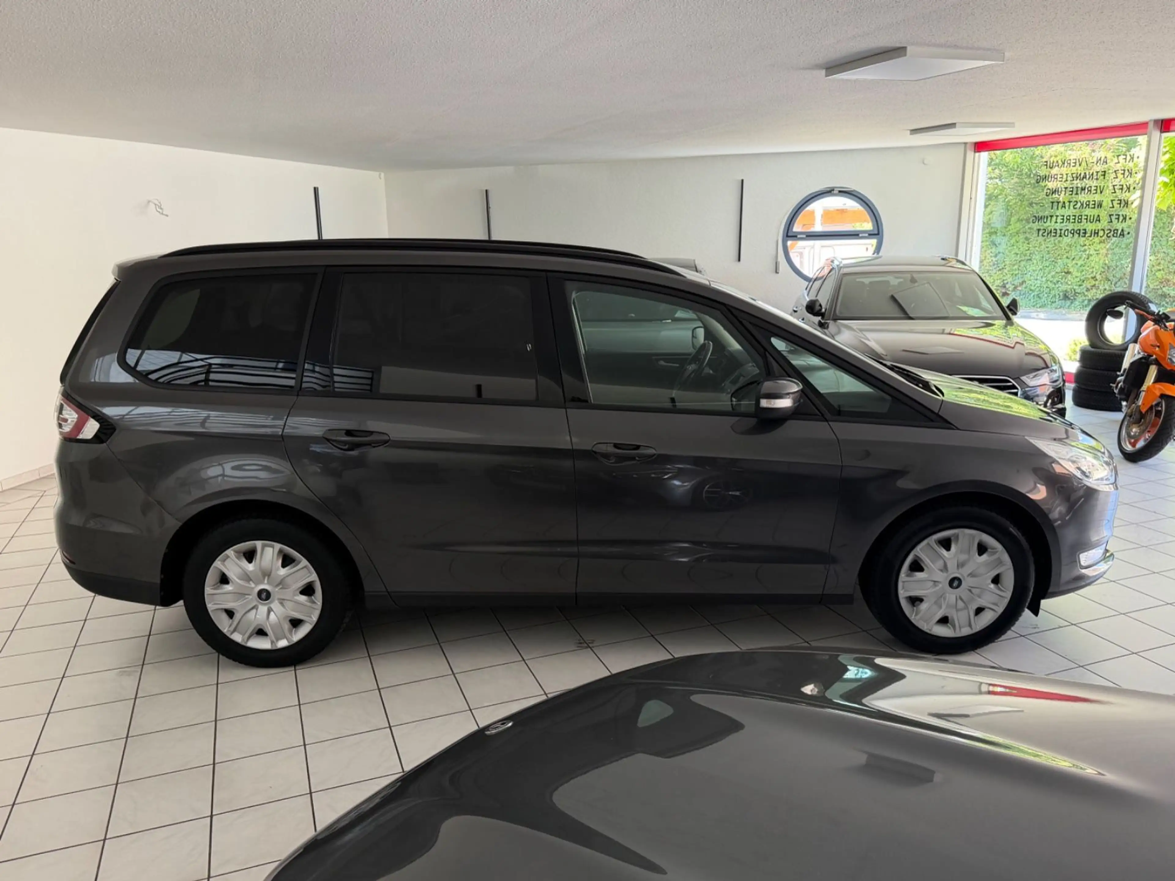 Ford Galaxy Trend,7-Sitzer,Tüv-Neu,Klima,Service-Neu — photo 8