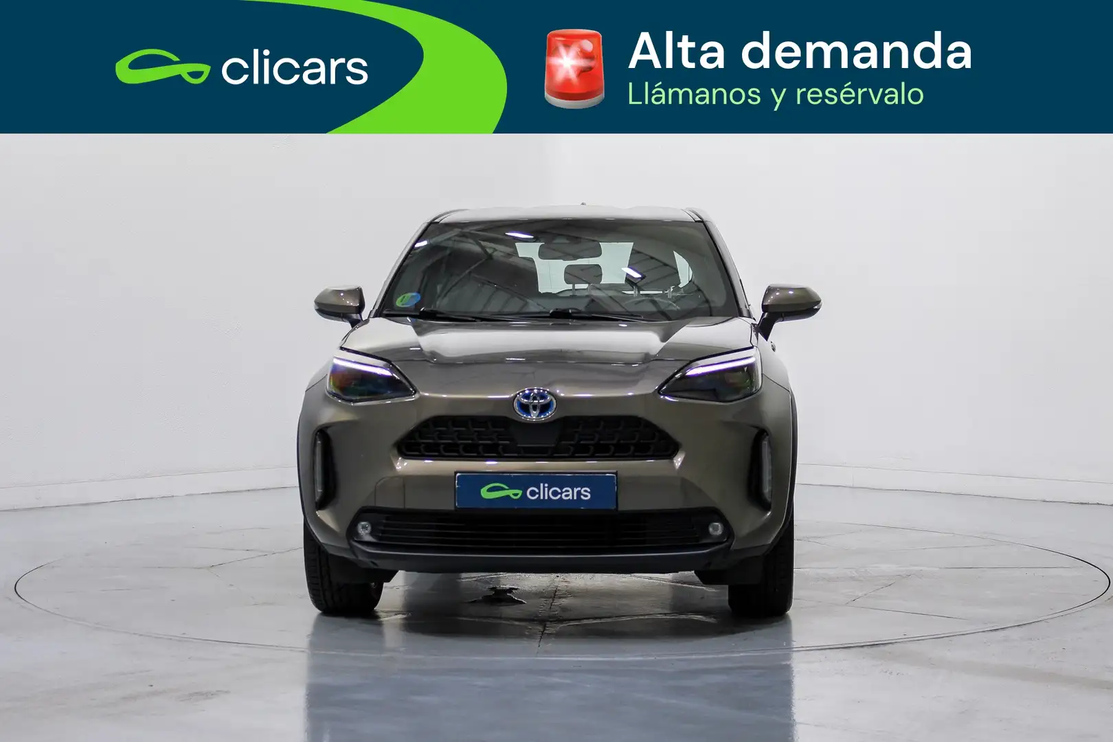 Toyota Yaris Cross 120H Active Tech Gris - 2