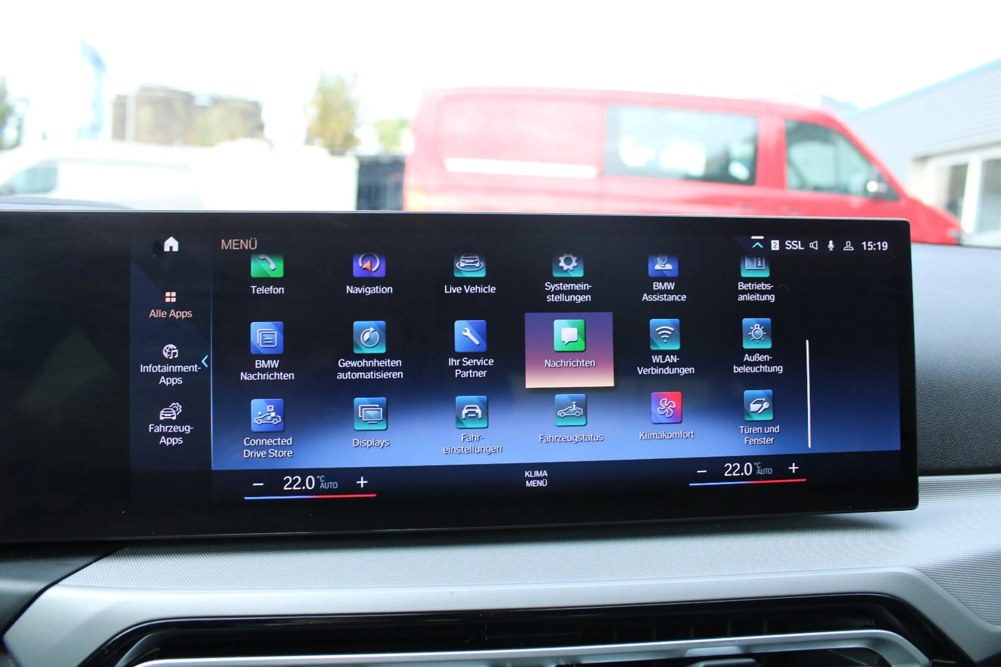 BMW 318 i Limousine,LED,Head-up,Kamera,App — photo 18