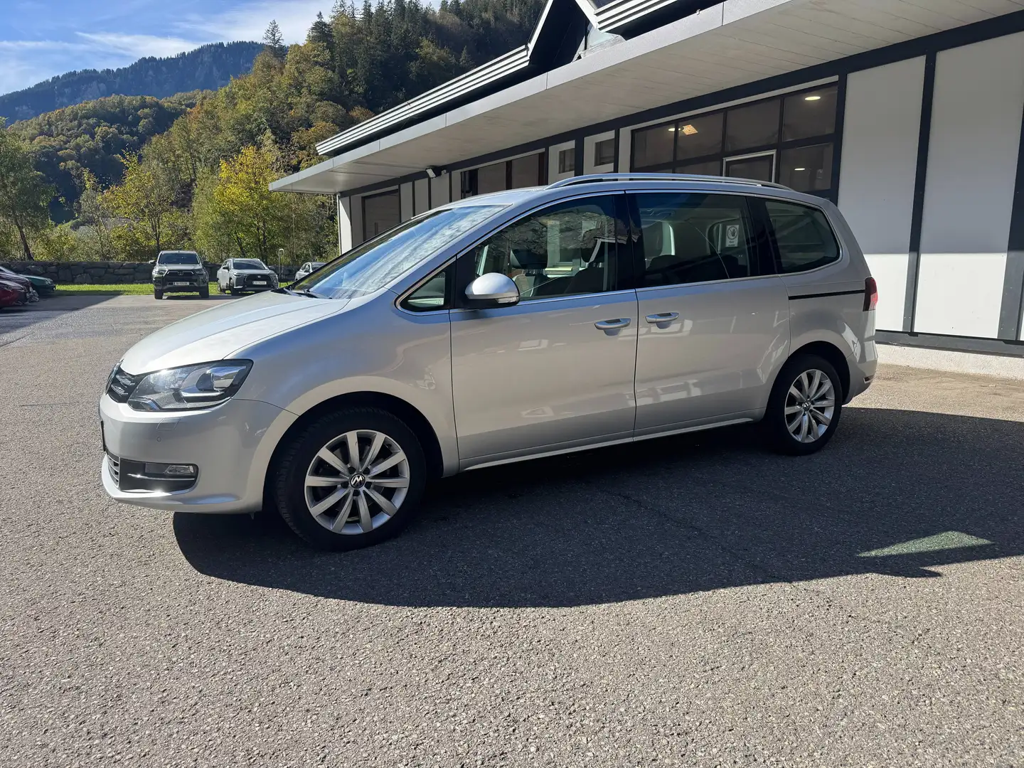 Volkswagen Sharan Highline 4Motion Grau - 1
