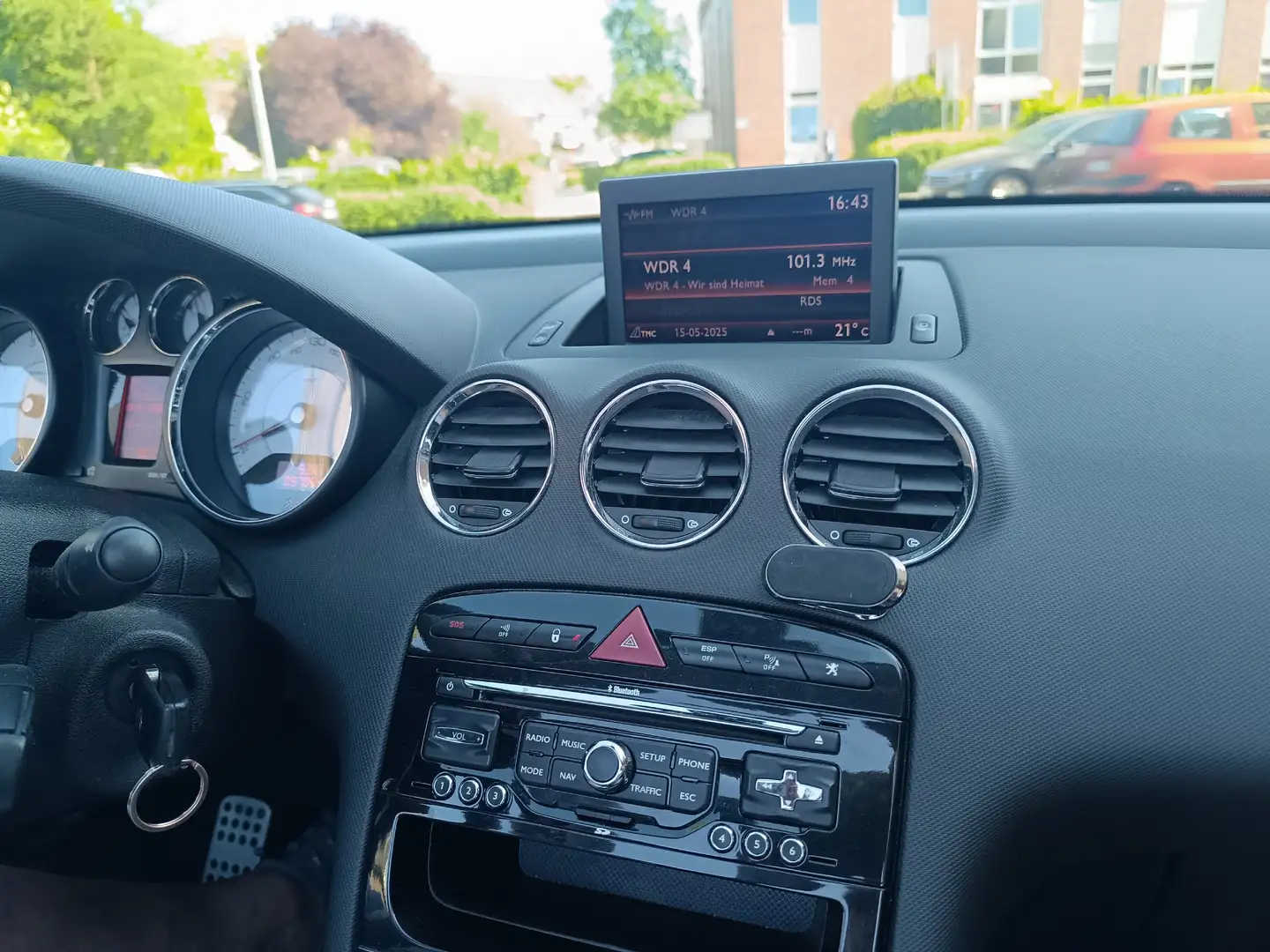 Peugeot 308 CC Silber - 2