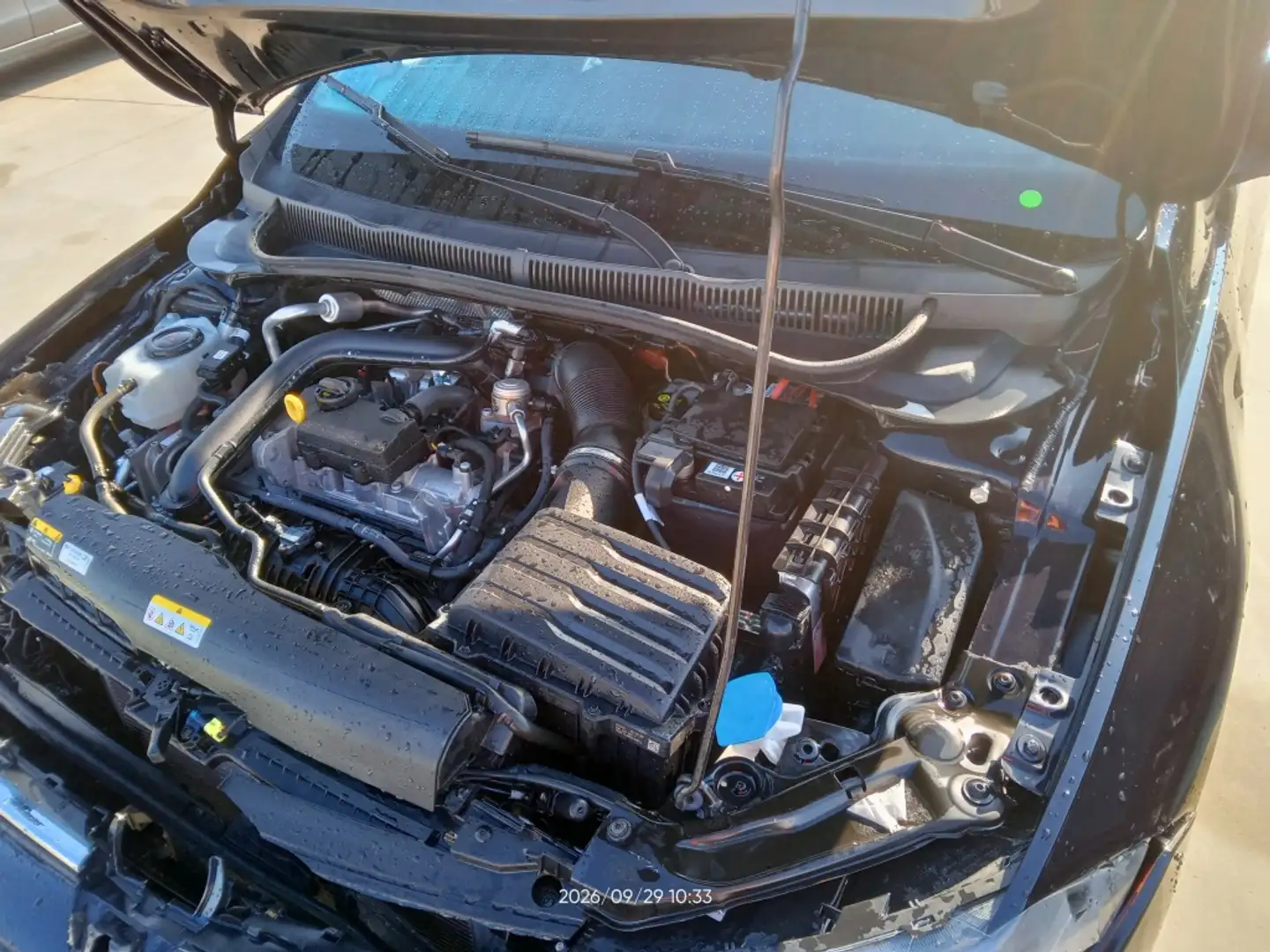 Volkswagen Polo 1.0 TSI Life 70kW Negro - 2