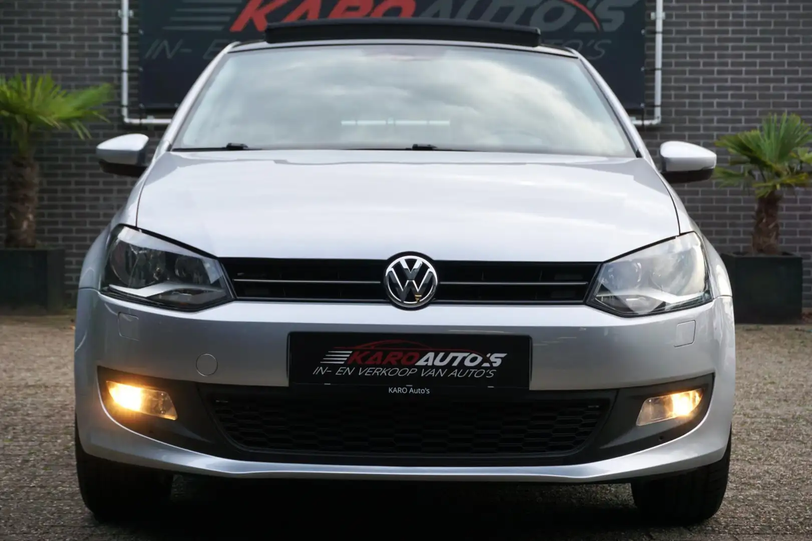 Volkswagen Polo 1.4-16V Highl Pano Navi Cruise Clima stoelv Gris - 2