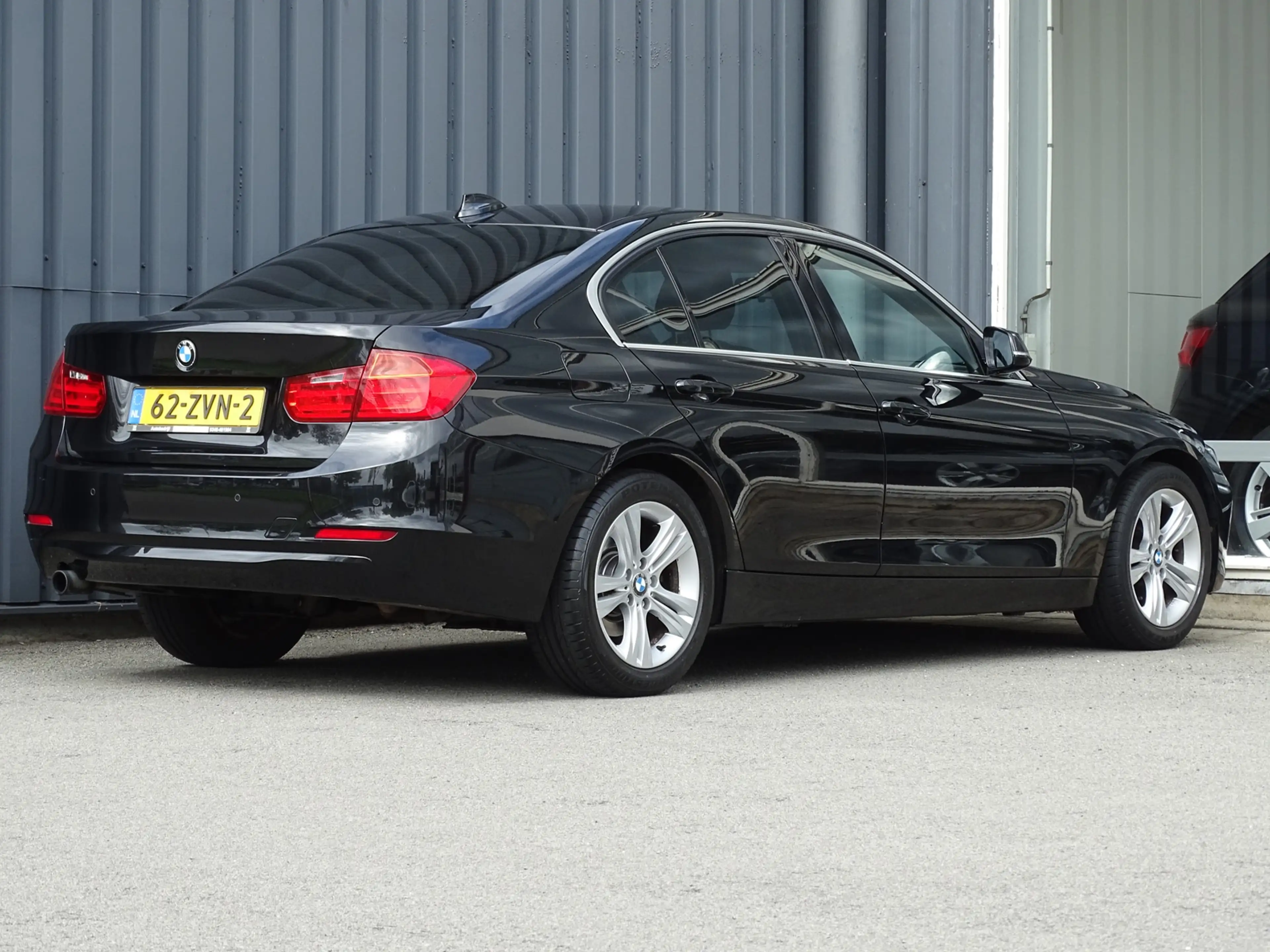 BMW 316 3-serie 316i Upgrade Edition Automaat | Leder | Sc — photo 3