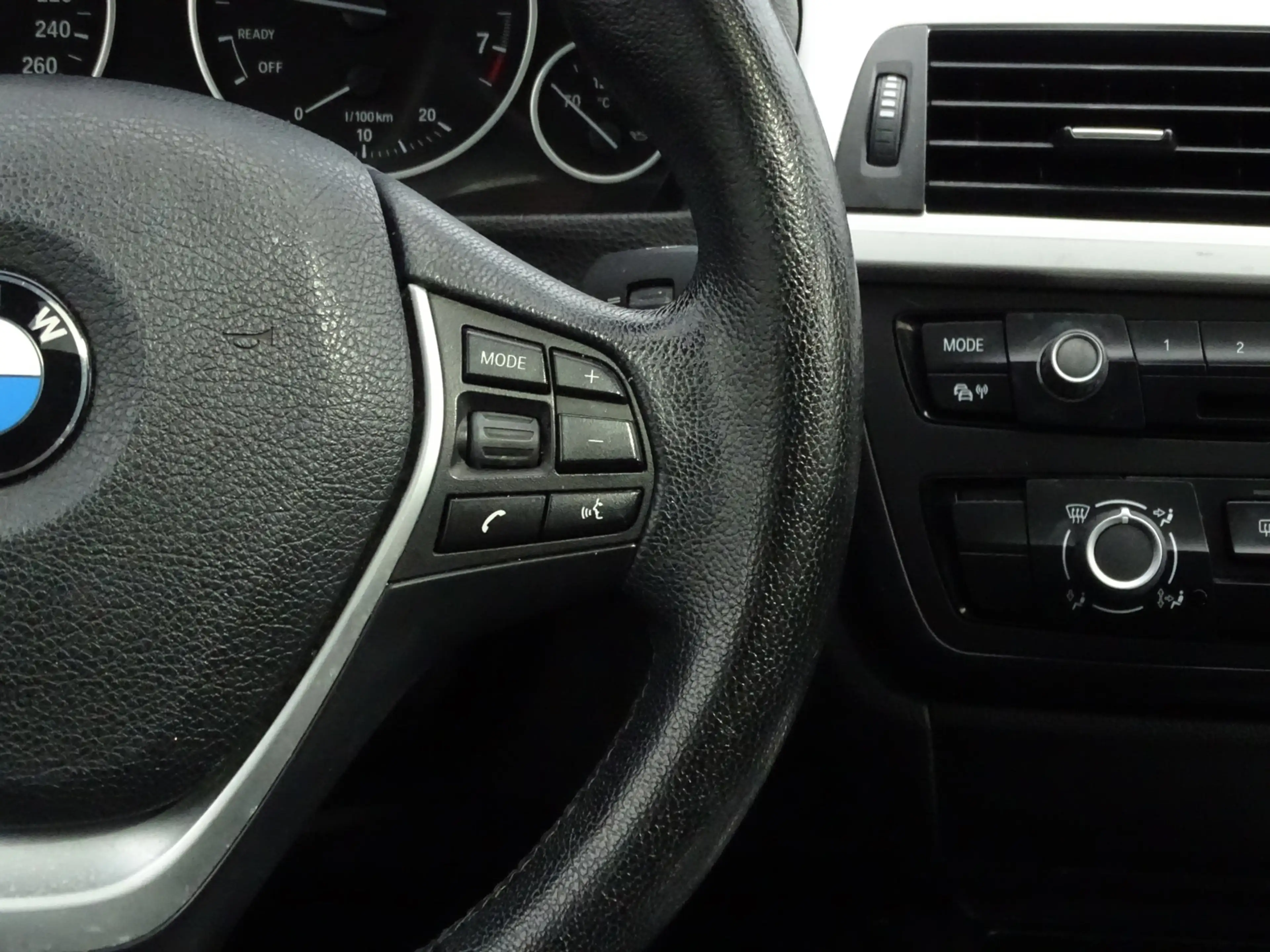 BMW 316 3-serie 316i Upgrade Edition Automaat | Leder | Sc — photo 24