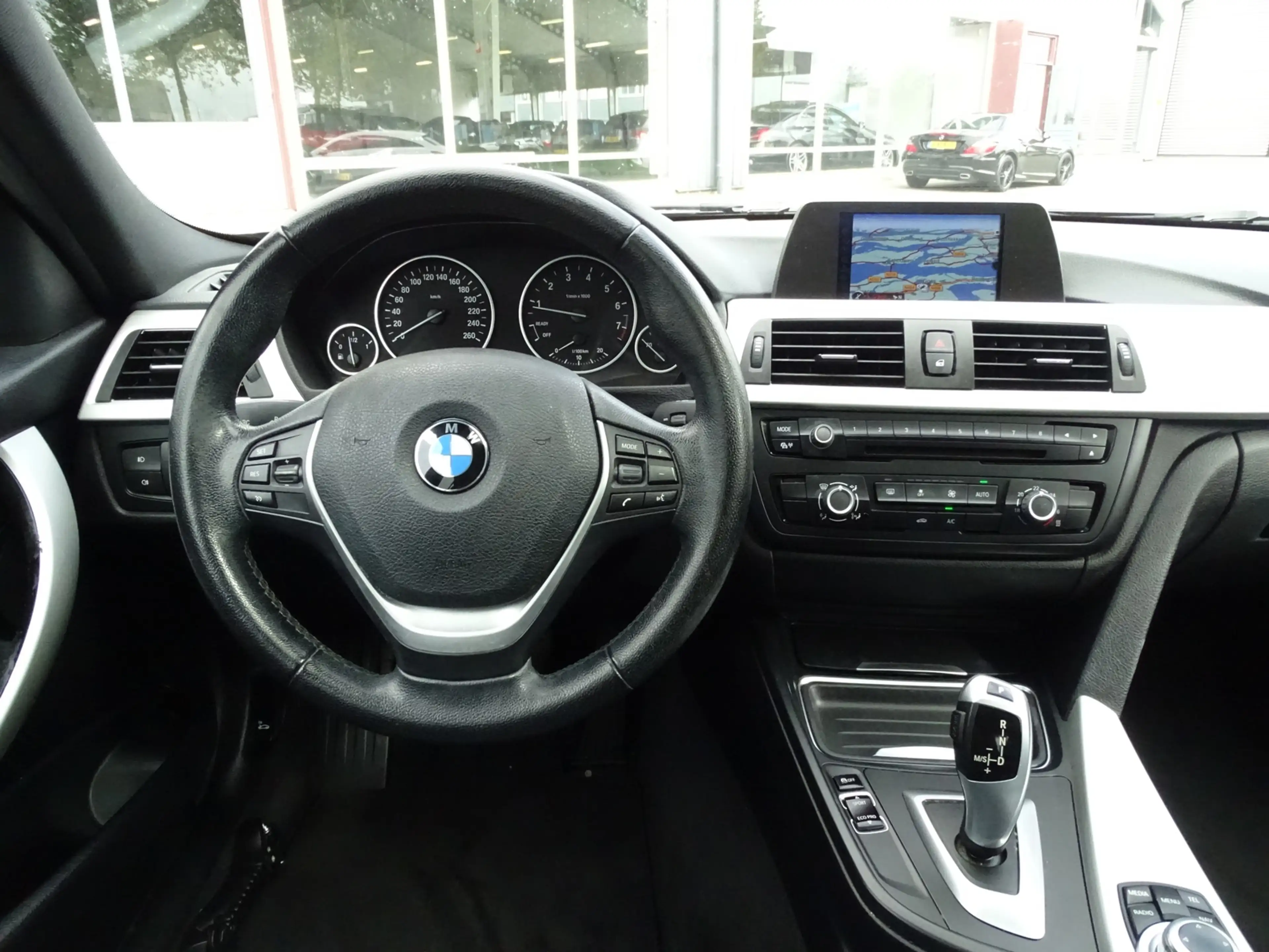 BMW 316 3-serie 316i Upgrade Edition Automaat | Leder | Sc — photo 5
