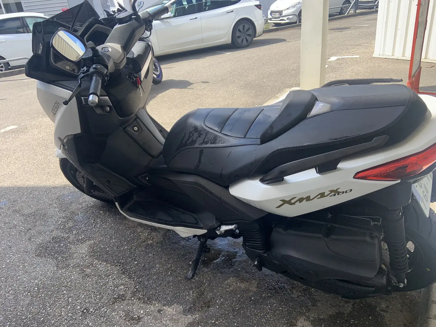 Yamaha X-Max 400 Alb - 2