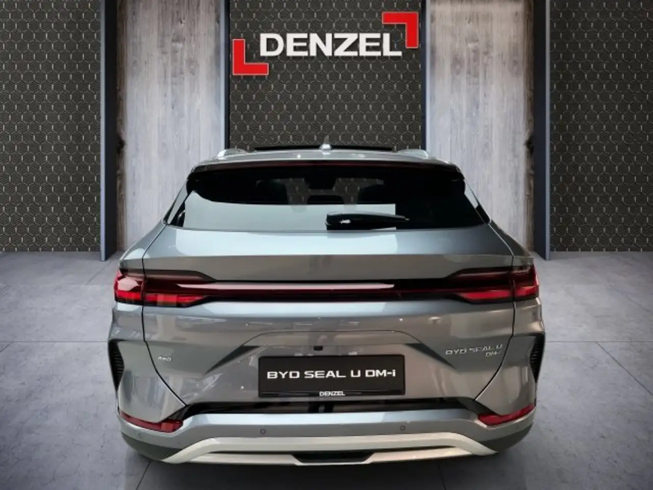 BYD SEAL U