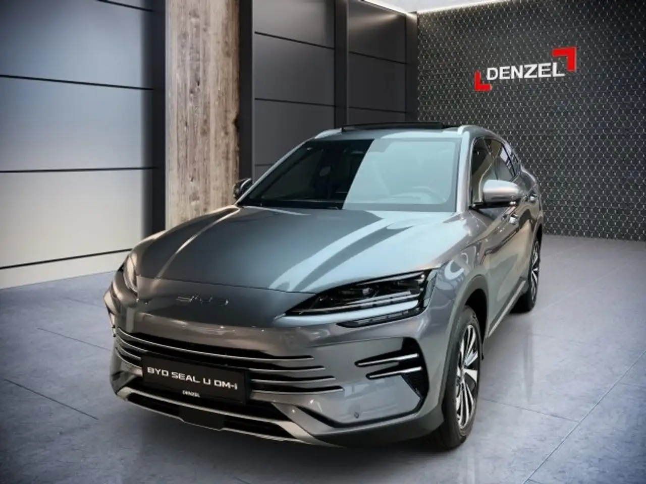 BYD SEAL U