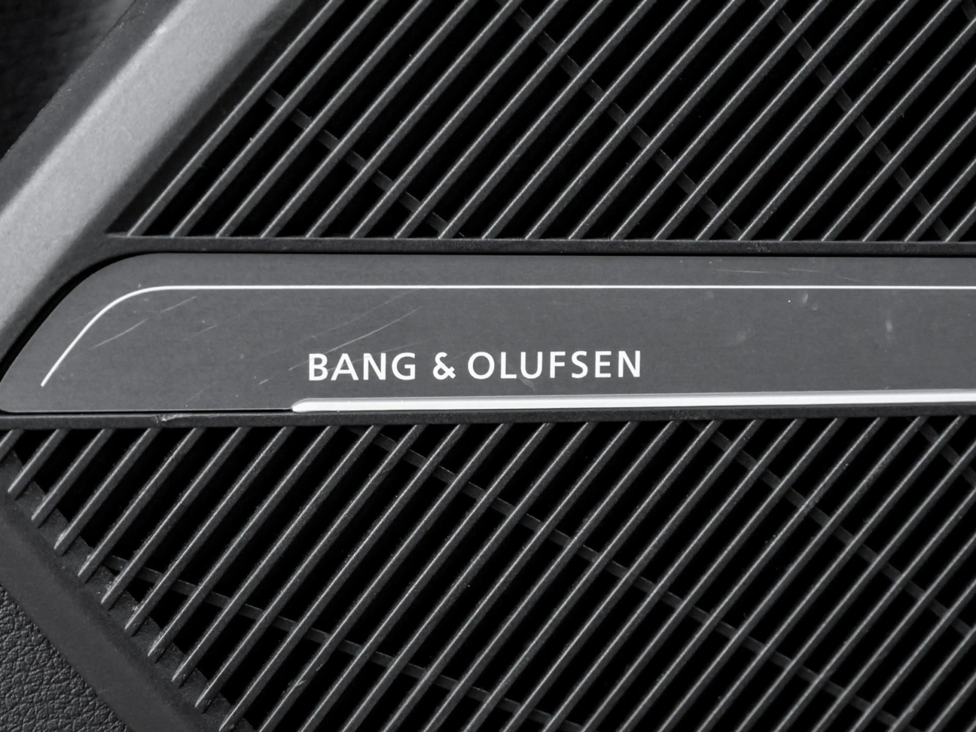 Audi SQ5 TDI Nav+ Matrix B&O Luft AreaV AHK Pano Standh — photo 12