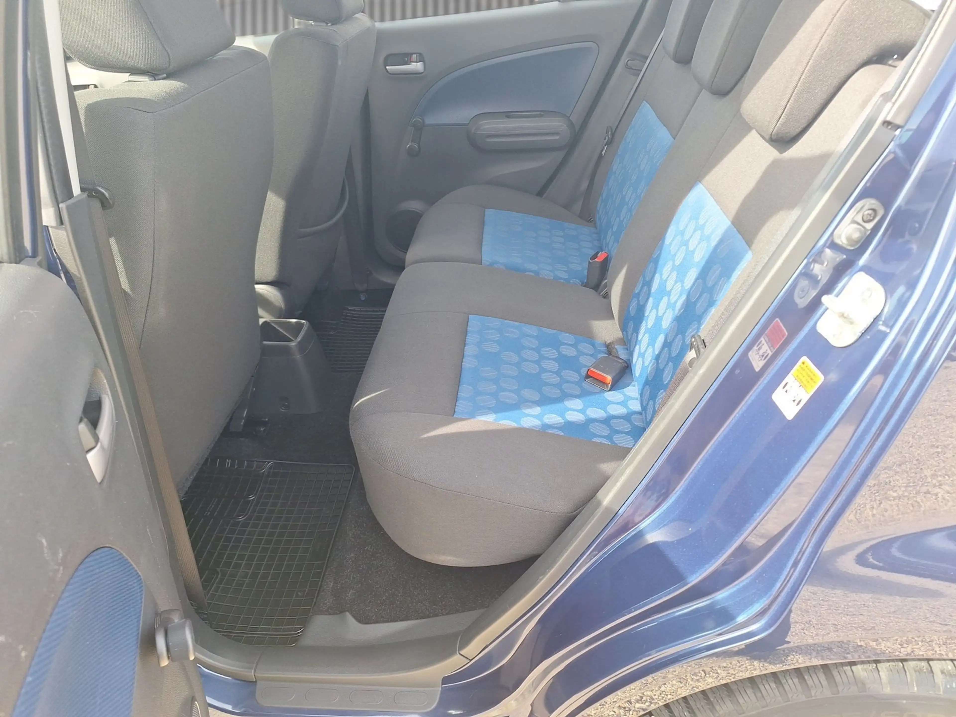 Suzuki Splash Club SHZ*Alu*Klima*1. Hd*TÜV+Service neu — photo 10