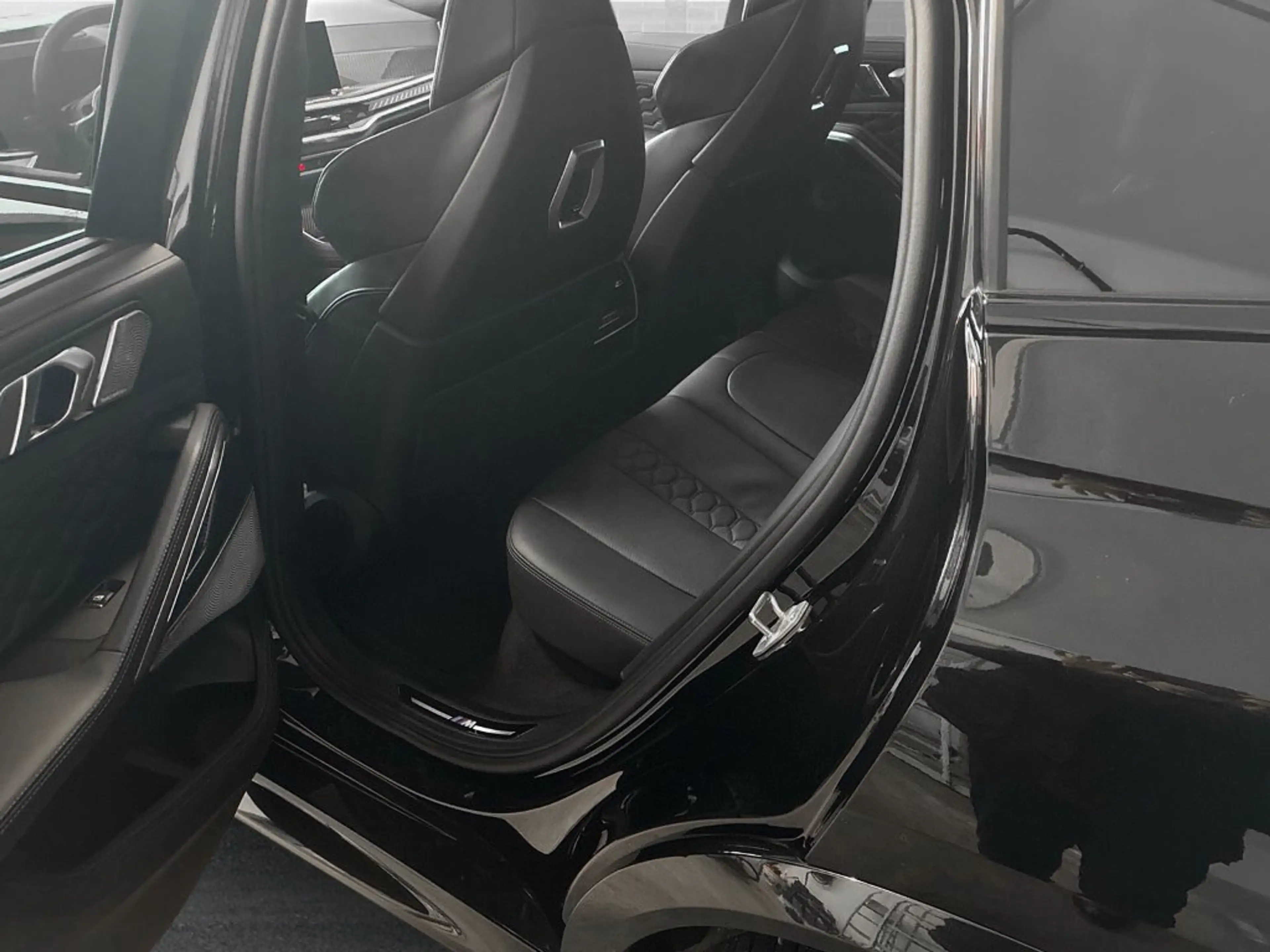BMW X6 M Competition xDrive — photo 5