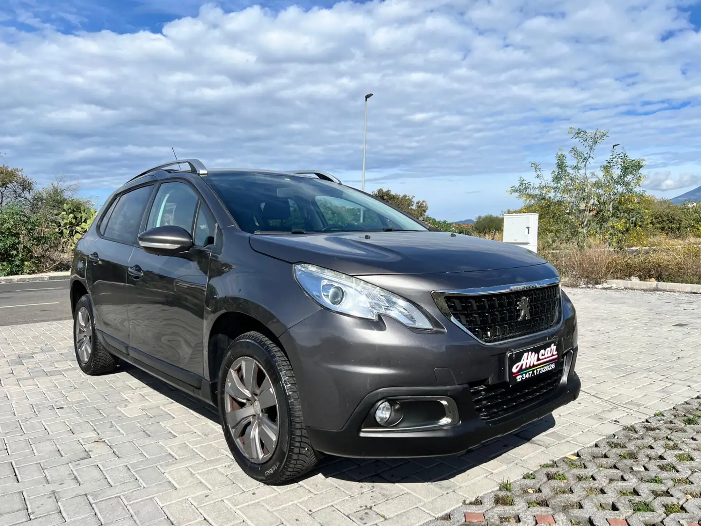 Peugeot 2008 BlueHDi 100 Allure Grigio - 1