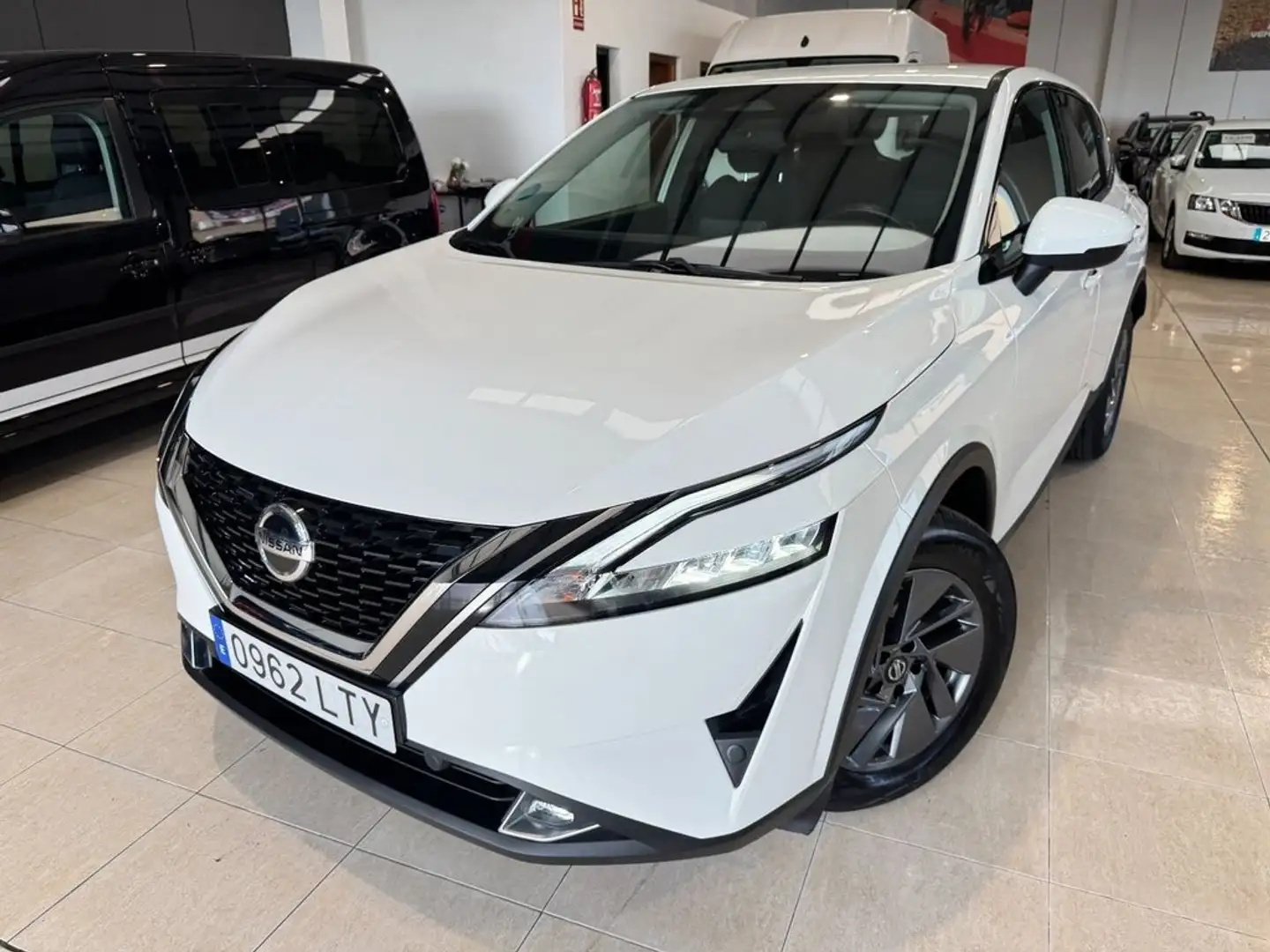 Nissan Qashqai DIGT 103kW 140CV mHEV 4x2 Acenta Blanco - 1