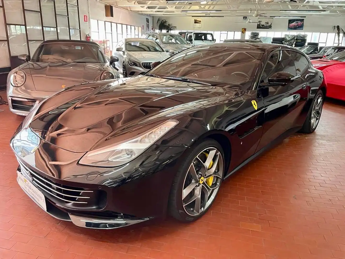 Ferrari GTC4 Lusso 3.9 T dct IVA ESPOSTA Noir - 1