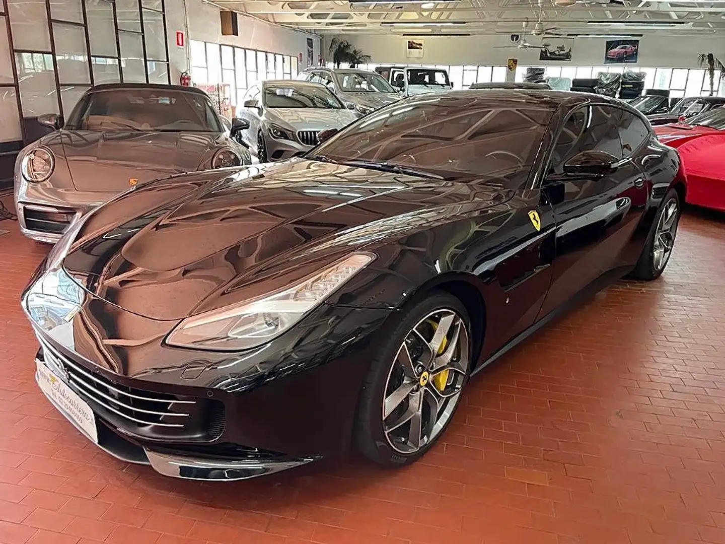 Ferrari GTC4 Lusso 3.9 T dct IVA ESPOSTA Fekete - 1