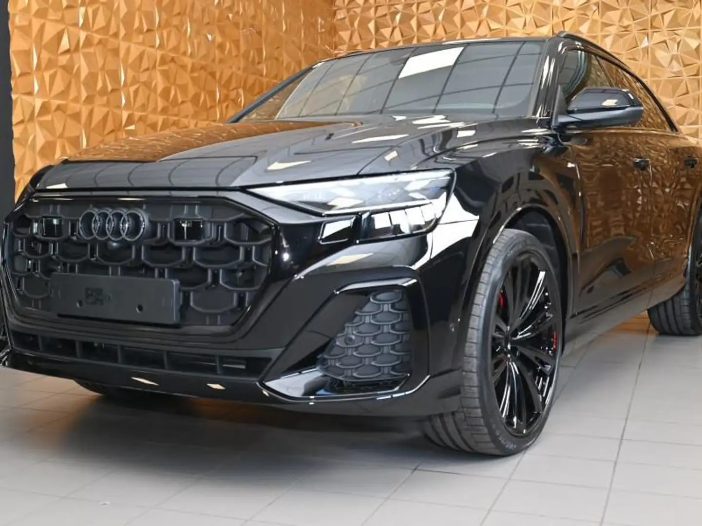 Audi Q8 MY2025 50TDI Q.TIP.3XS-LINE TET.GANCIO23"SCONTO25% Černá - 1