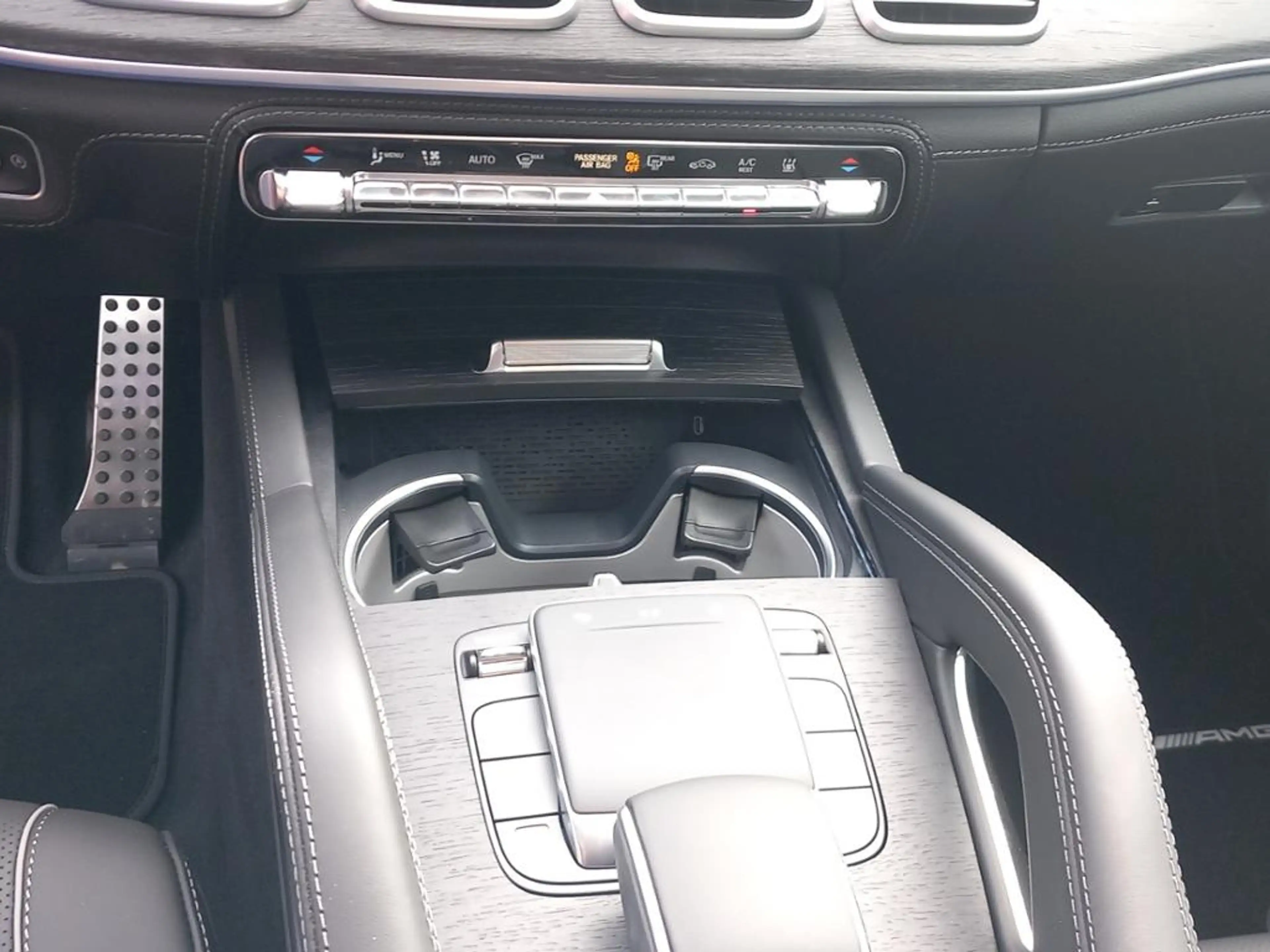 Mercedes-Benz GLS 450 d 4M AMG*AHK*Pano-Dach*Burmester*Night* — photo 9