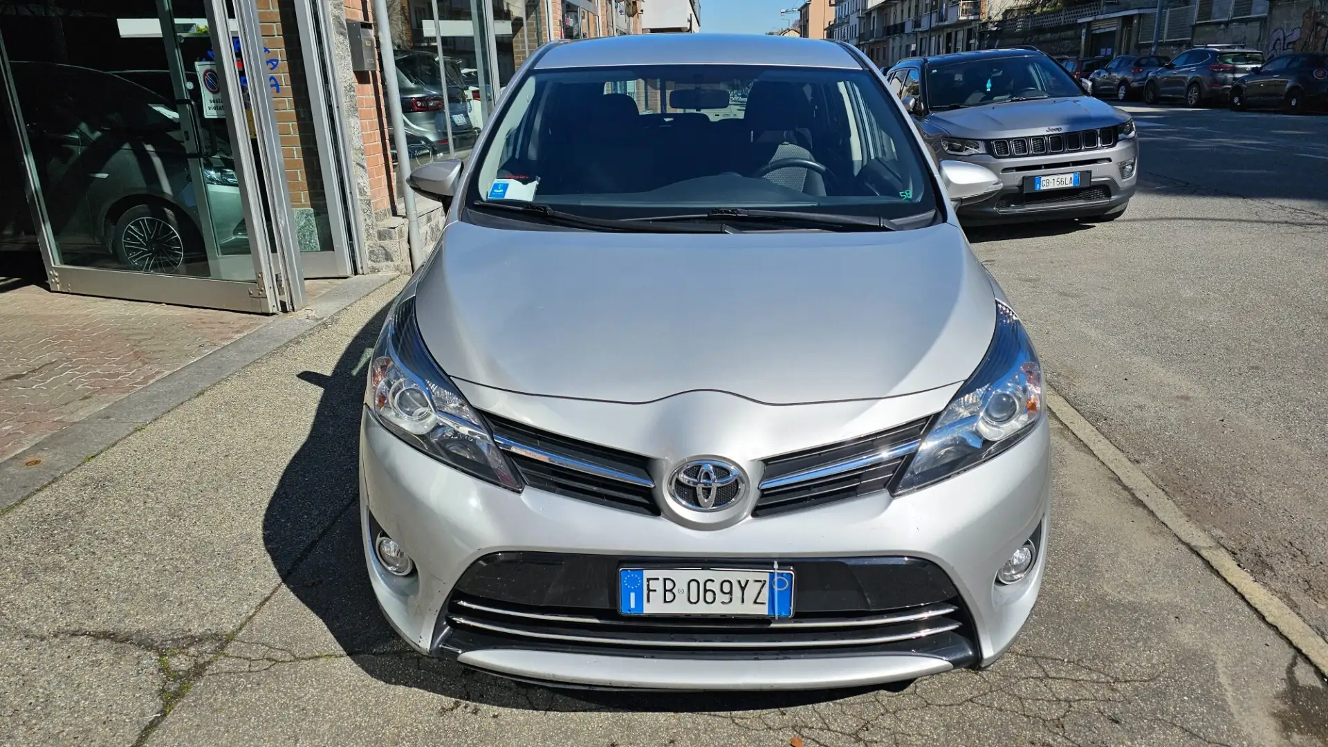 Toyota Verso 1.6 D-4D Active Grigio - 2