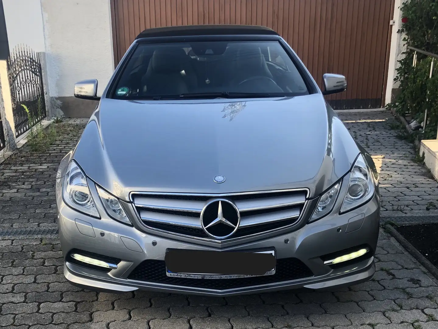 Mercedes-Benz E 350 E 350 CDI DPF Cabrio BlueEFFICIENCY 7G-TRONIC Avan Silber - 1