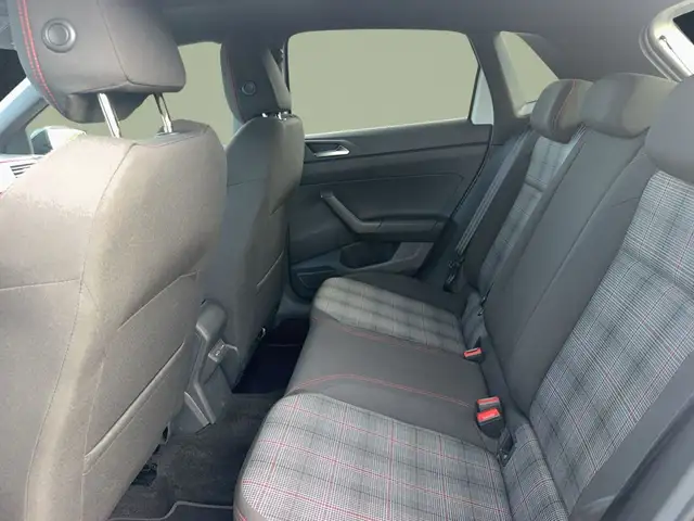 Volkswagen Polo view 12