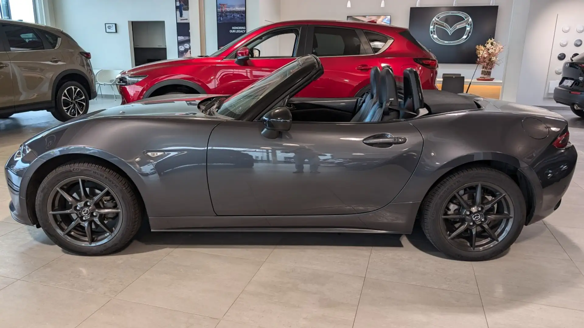 Mazda MX-5 Skycruise - Bose Grijs - 2