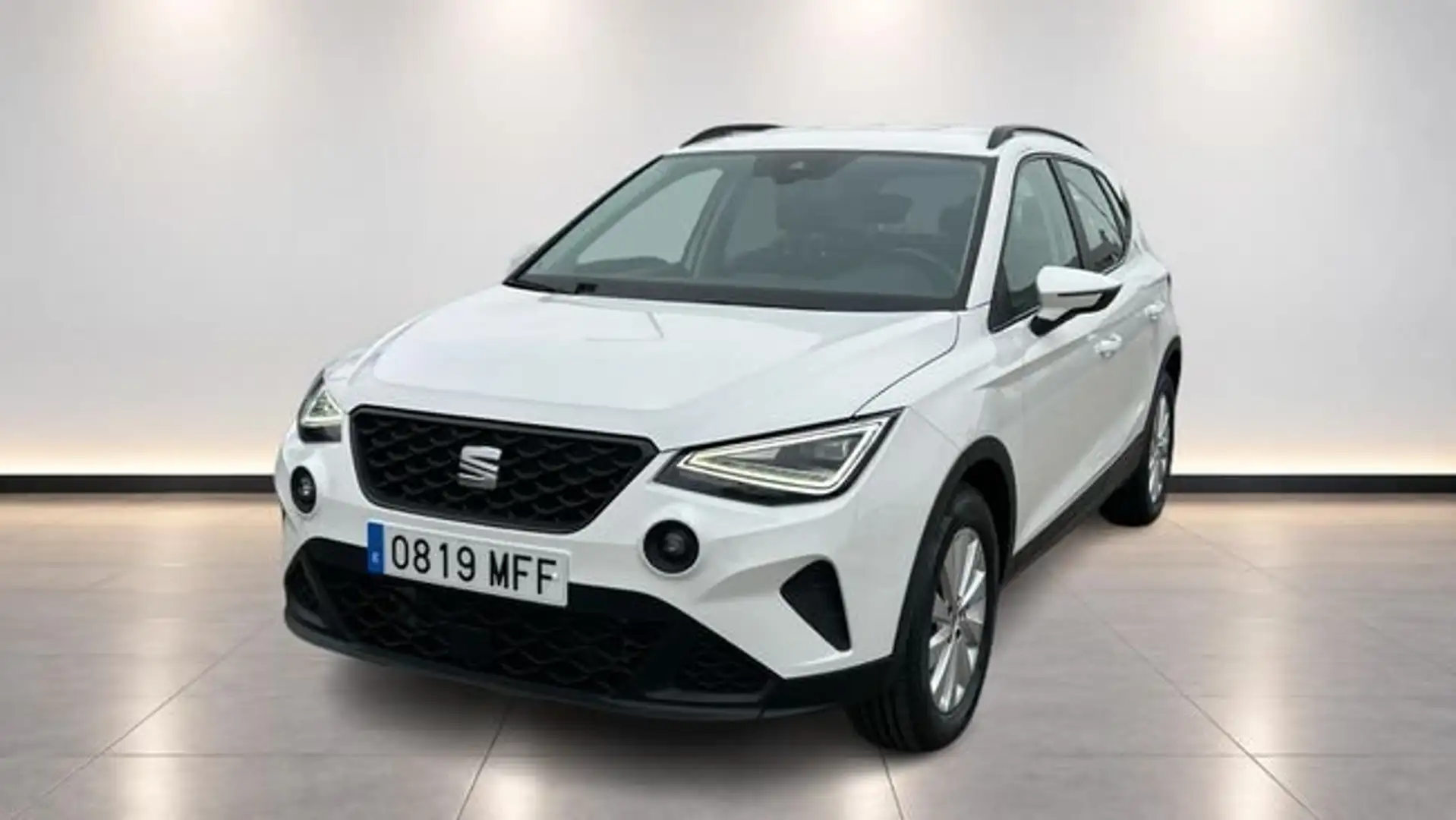 SEAT Arona 1.0 TSI 81KW STYLE 110 5P Blanco - 2
