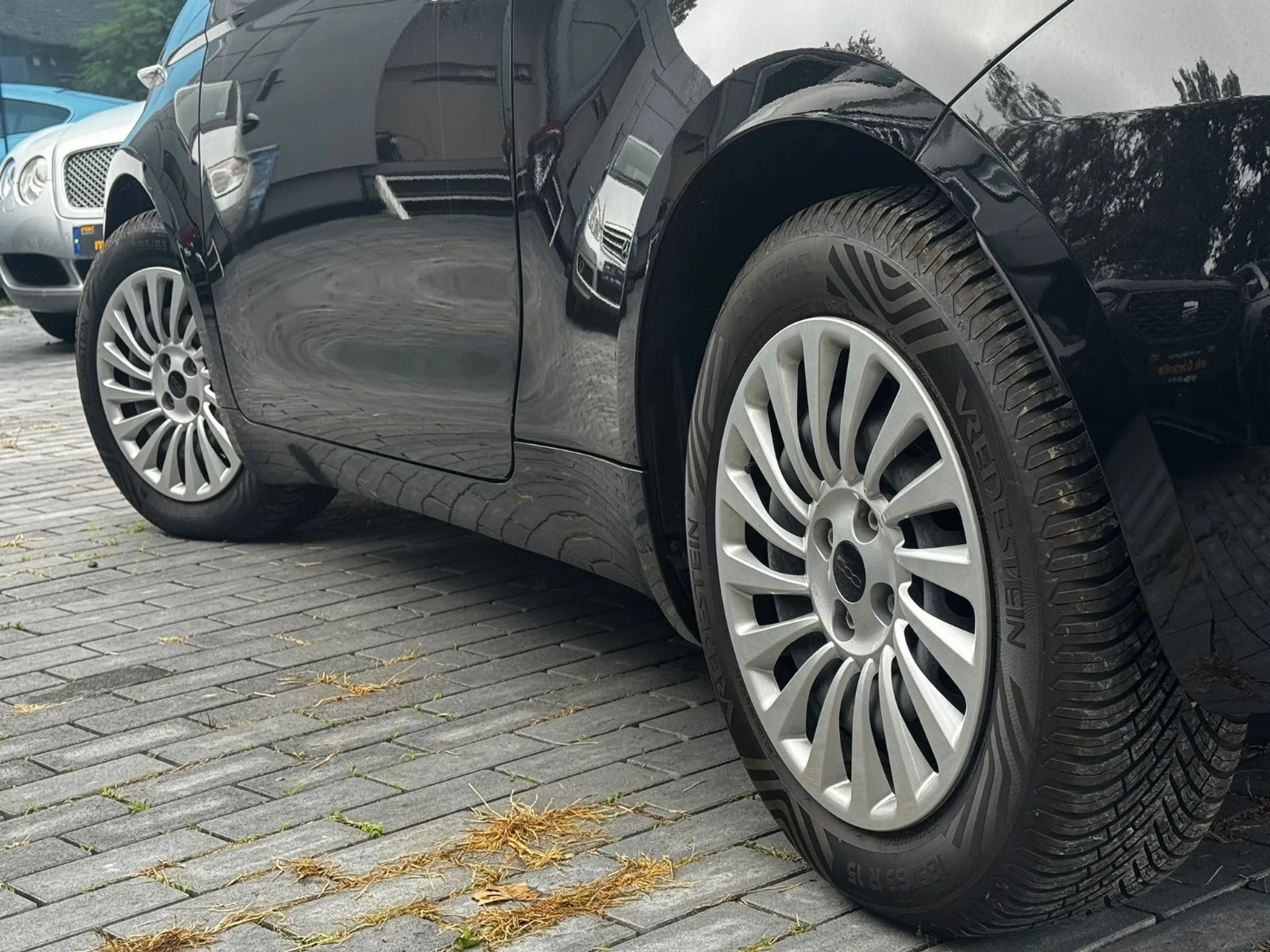 Fiat 500e Action — photo 11