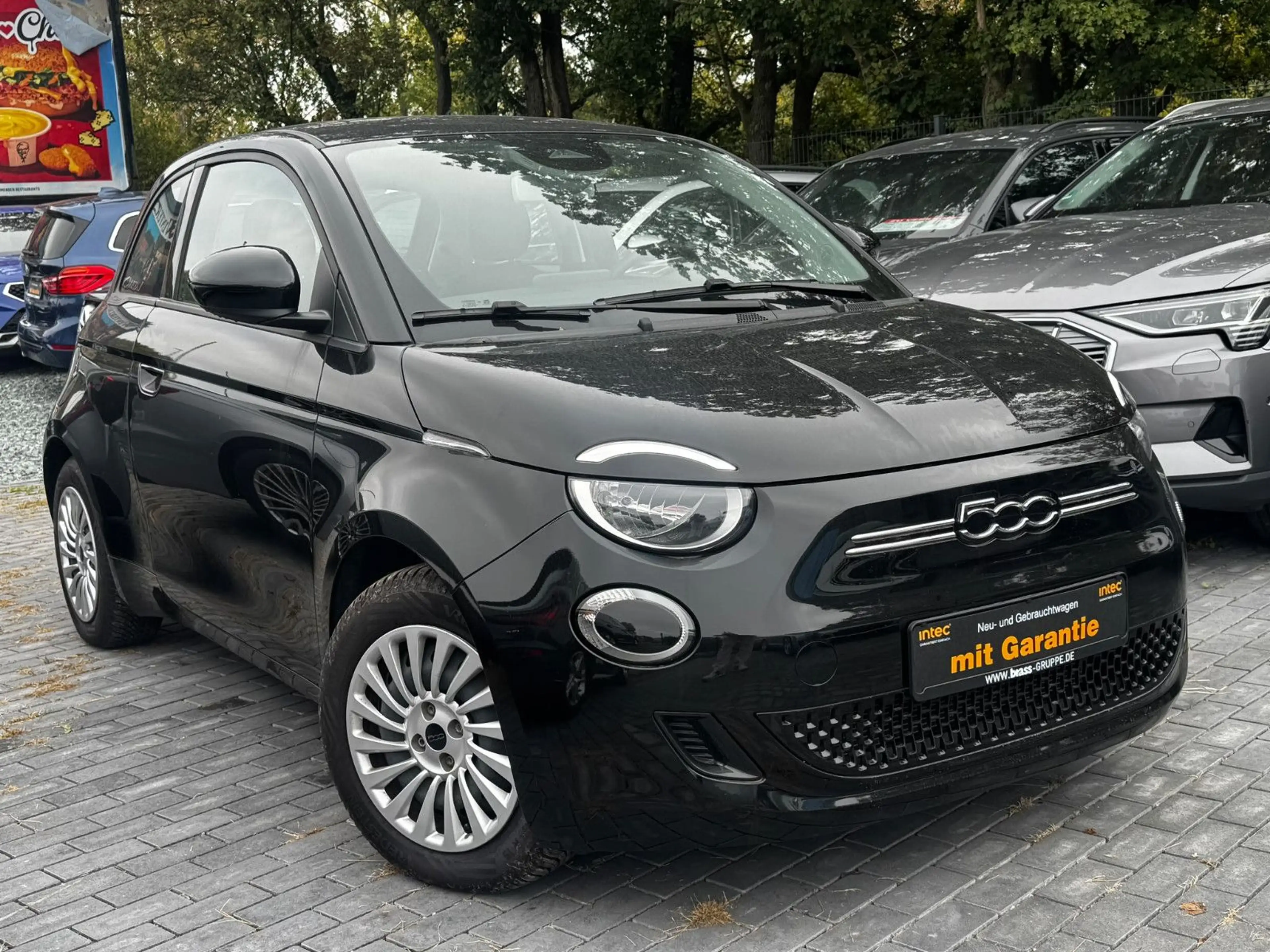 Fiat 500e Action — photo 2