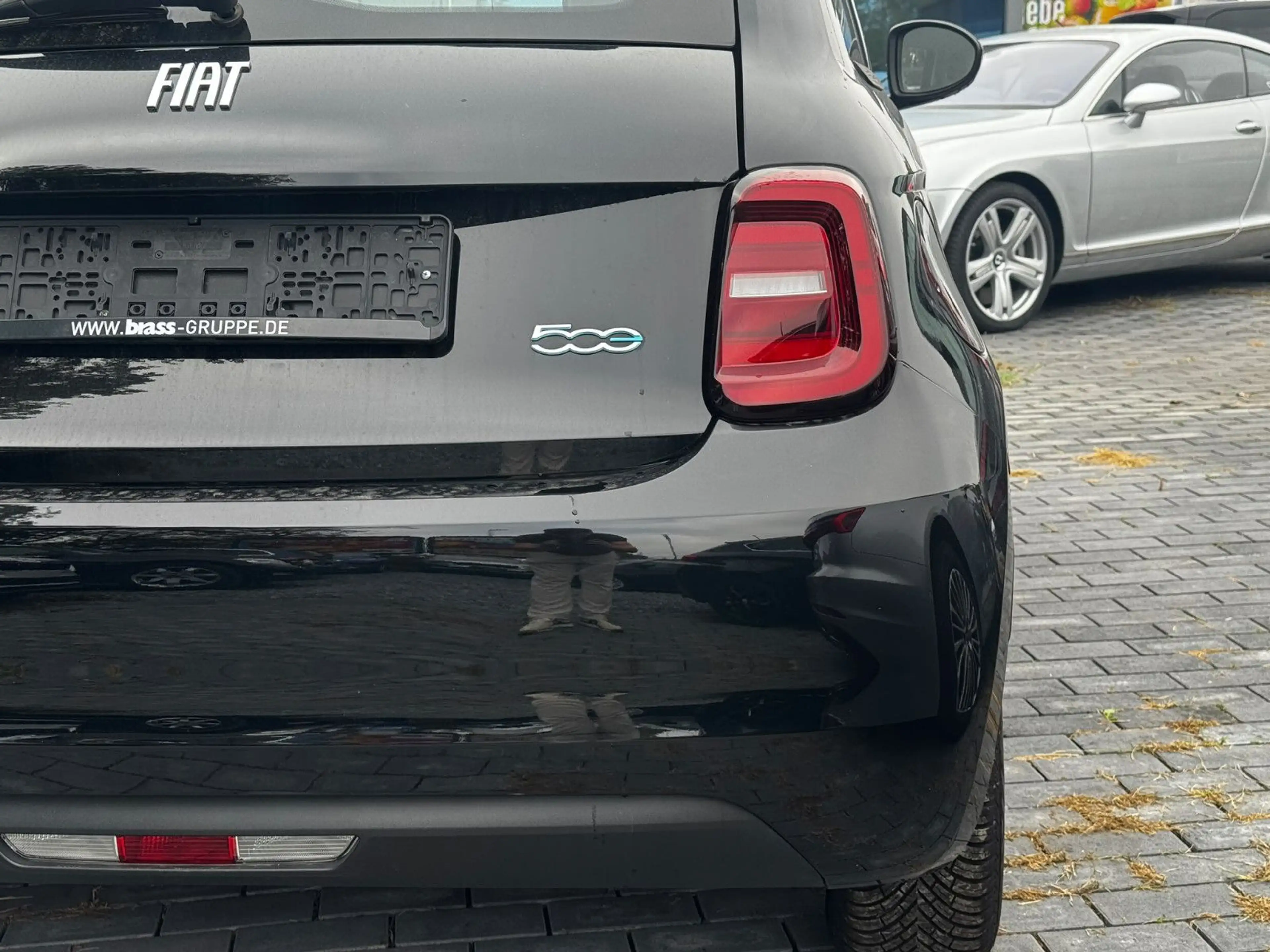 Fiat 500e Action — photo 9