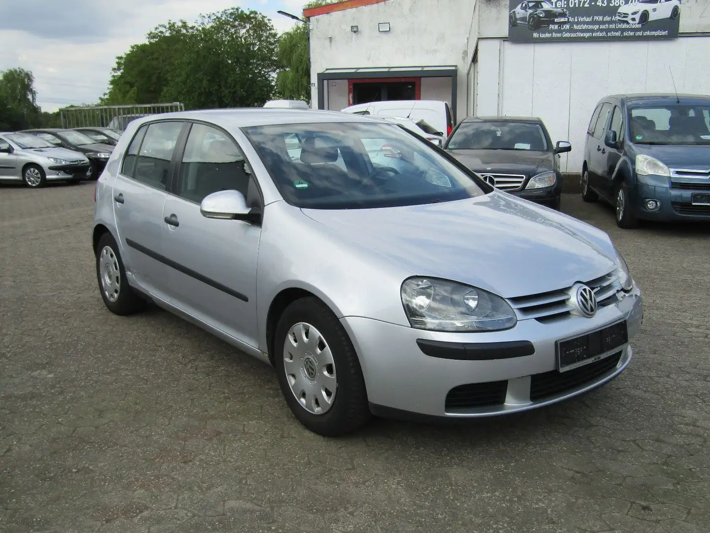 Volkswagen Golf V Lim. Trendline Argento - 1