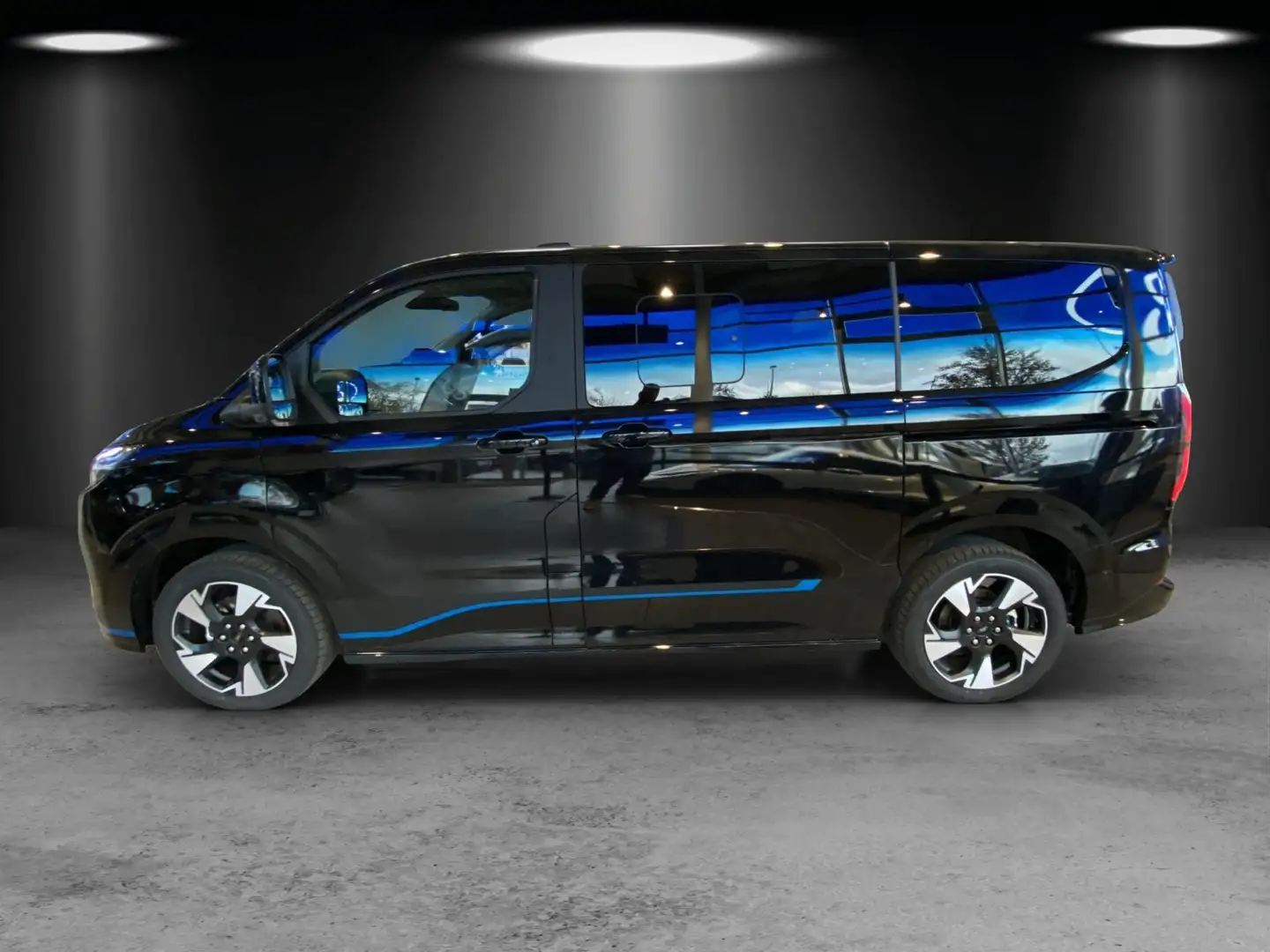 Ford Tourneo Custom E-Tourneo Custom Sport Glasdach Schiebetür elek. Zwart - 2