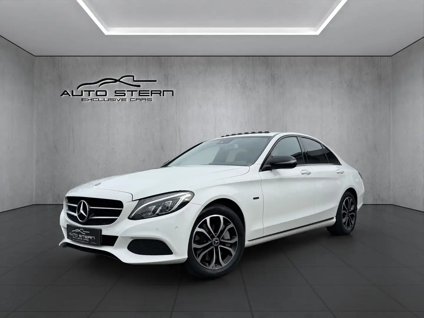 Mercedes-Benz C 350 e AVANTGARDE PARK-P TTW GS-DACH LUFT NIGHT Bianco - 1