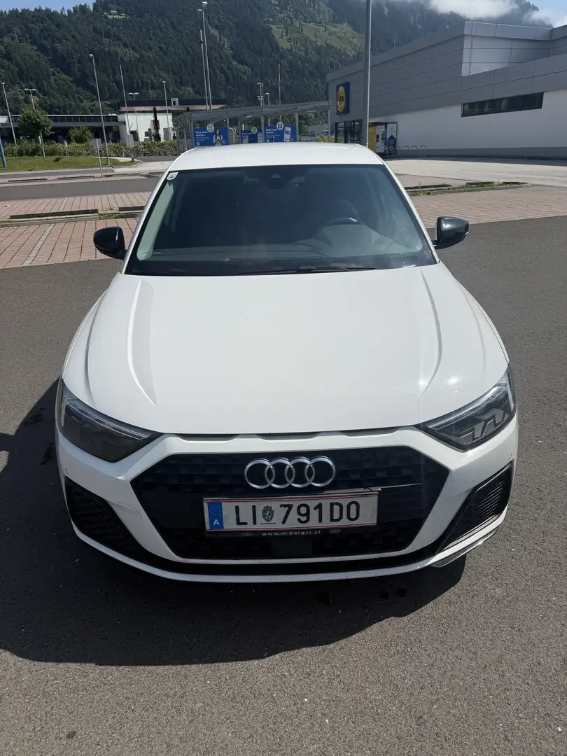 Audi A1 30 TFSI Sportback S tronic advanced - 1