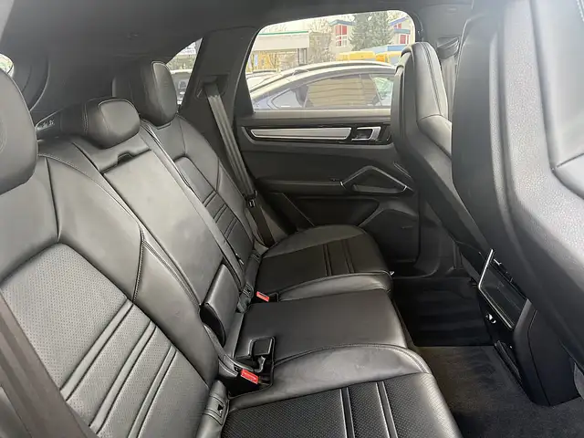 Porsche Cayenne III E-Hybrid PHEV 17,9 kWh Platinum Edition Aut. Ansicht 30
