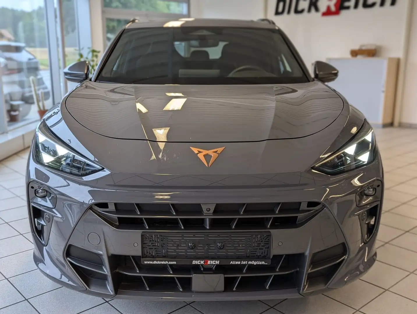 CUPRA Terramar 2.0 VZ 4D Drive-XL HUD Matrix Pano 20" Grau - 2