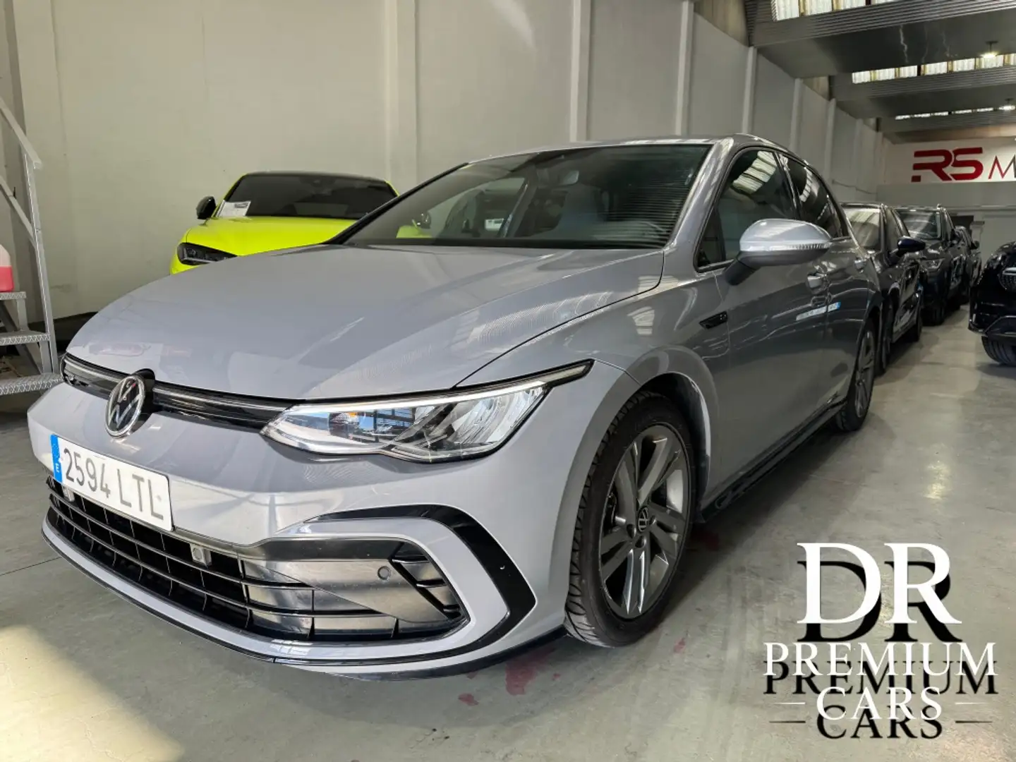 Volkswagen Golf 1.5 TSI R-Line 96kW Gris - 1