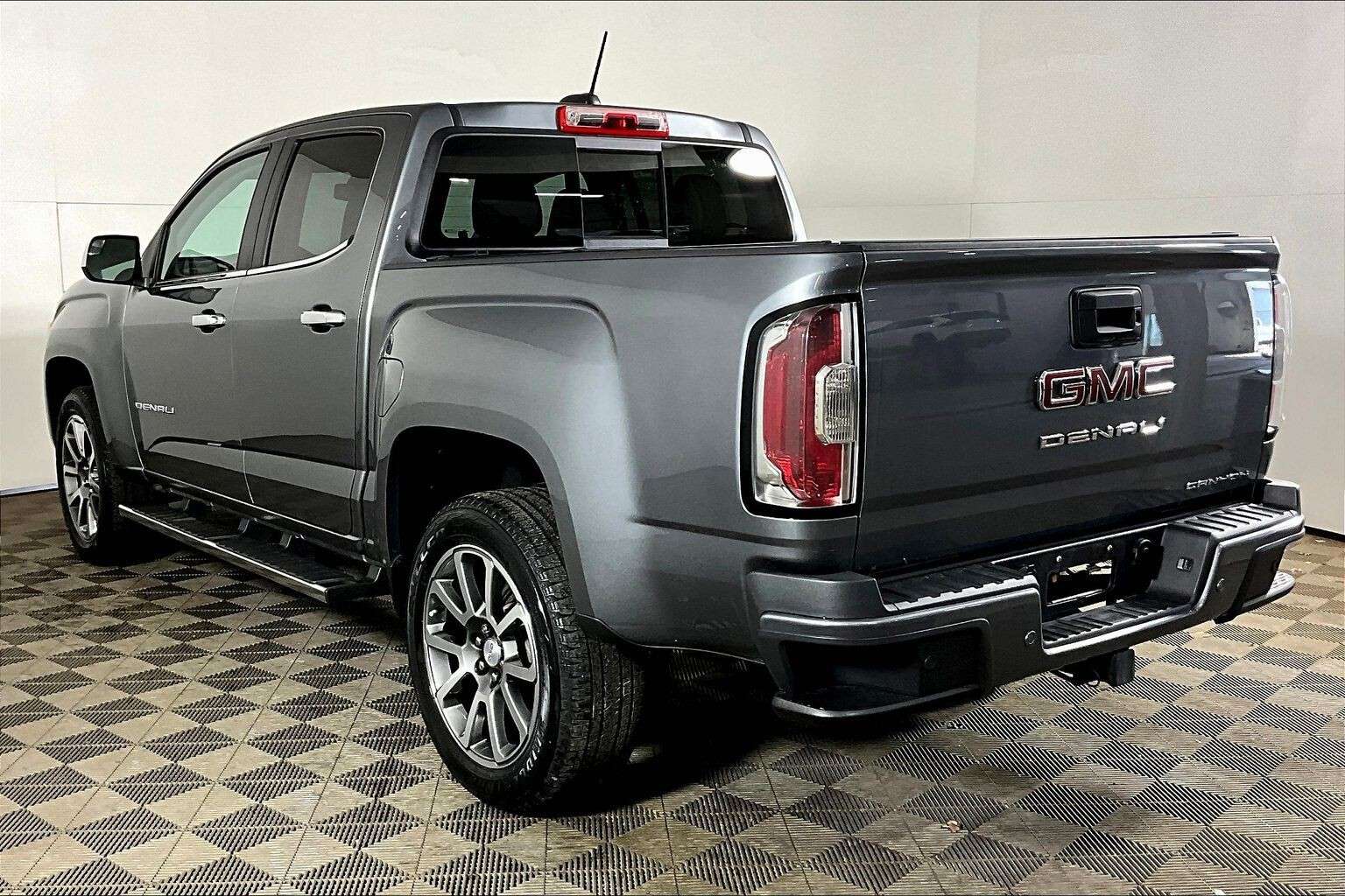 used 2022 GMC Canyon car, priced at $42,998