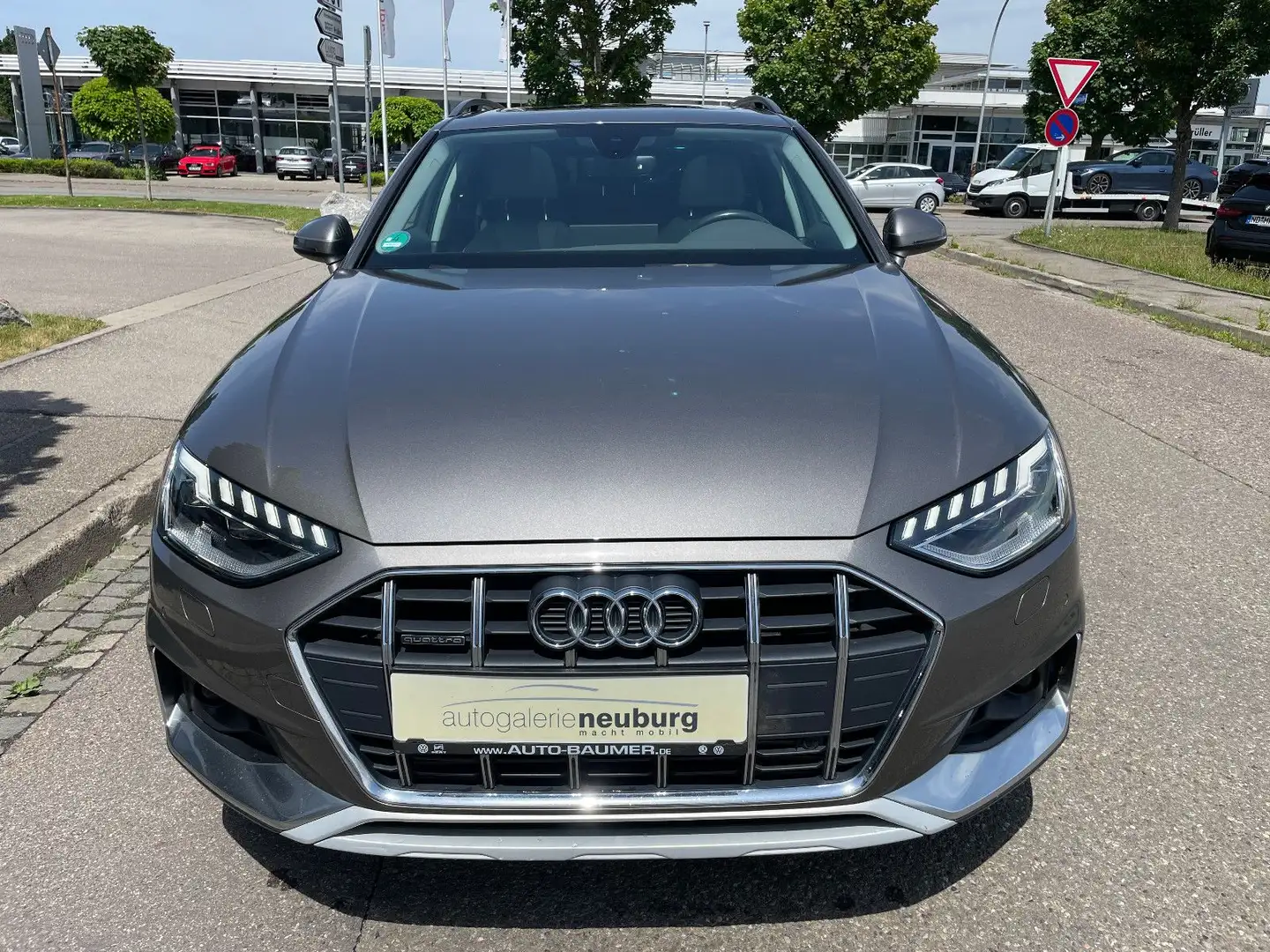 Audi A4 allroad A4 ALLROAD QUATTRO 45 TDI BASIS| B&O |MATRIX LED Gris - 2