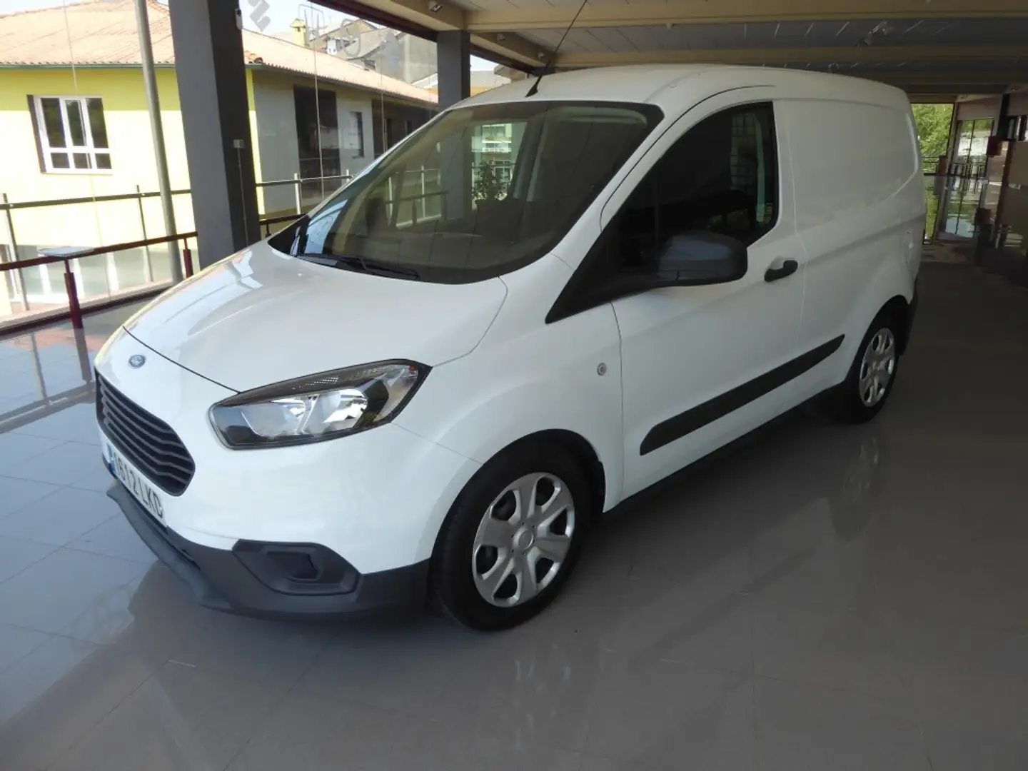 Ford Transit Courier Van 1.5TDCi Trend 75 Blanco - 2